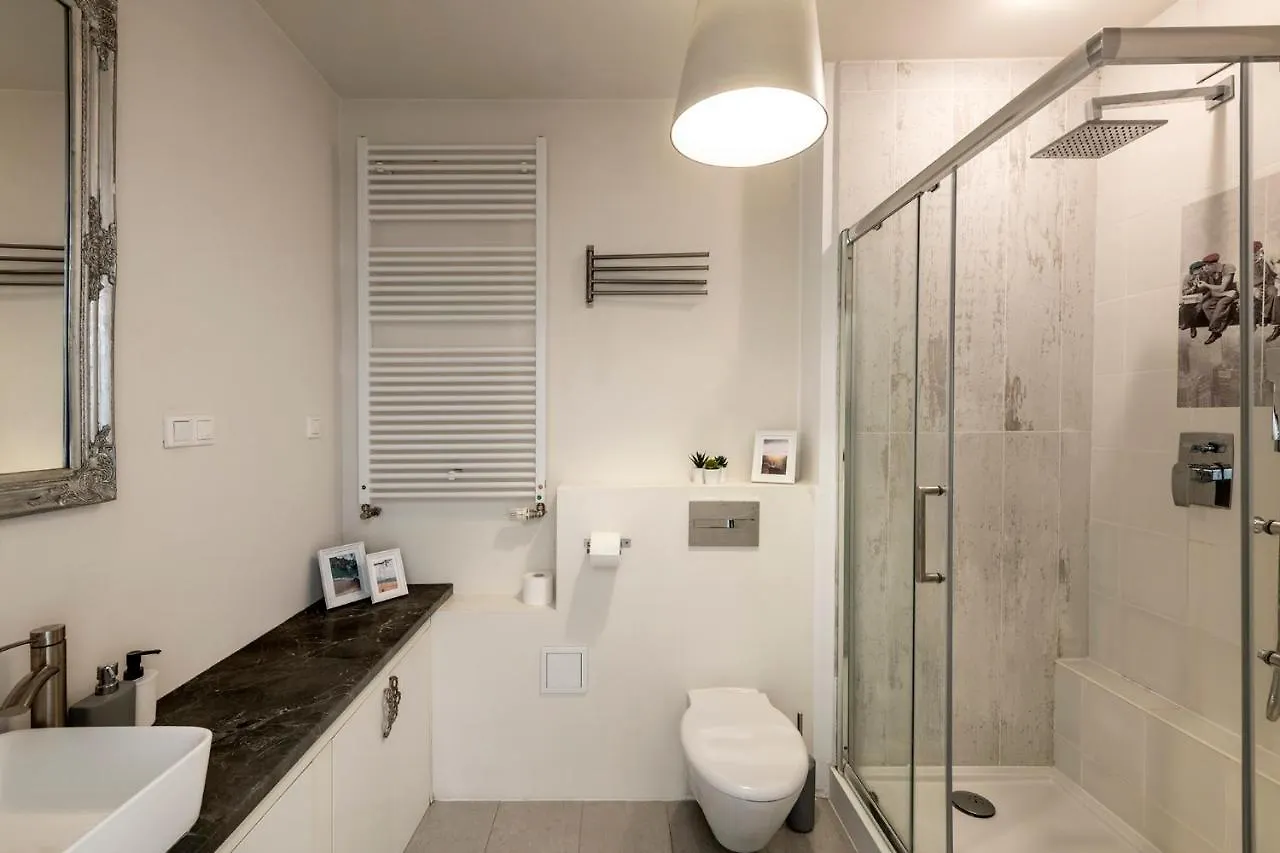 Waw - Apartamenty Wilanow II Sarmacka Warsaw